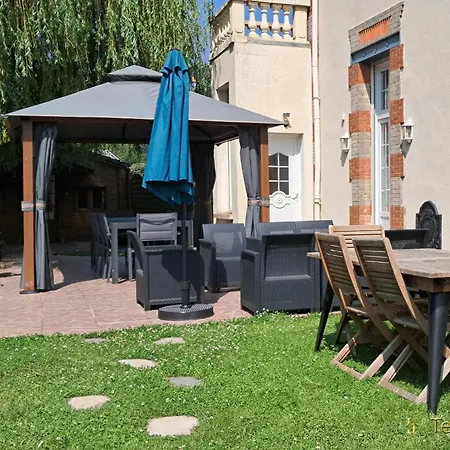 Logis Des Fontaines *